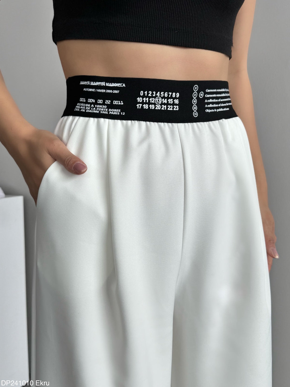 Letter Graphic Waist White Loose Pants